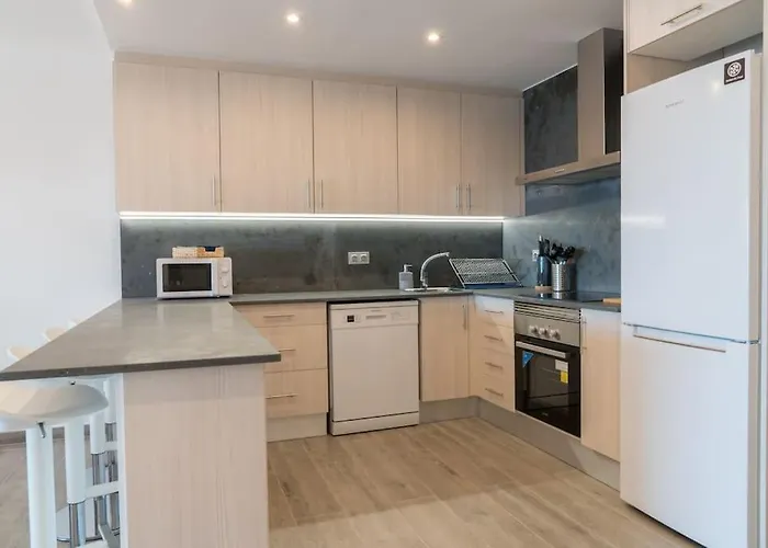 Apartment Seahomes Vacations - Cala Banys *