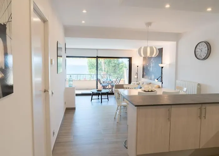 Apartment Seahomes Vacations - Cala Banys Lloret de Mar