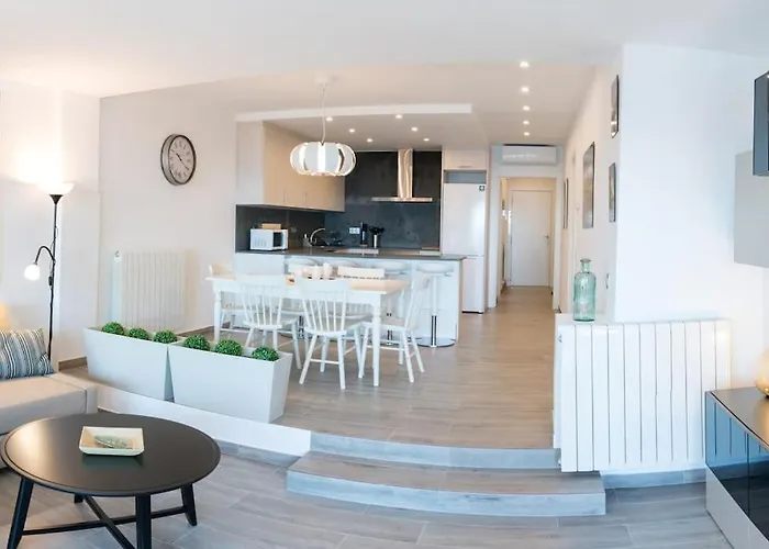 Seahomes Vacations - Cala Banys Lloret de Mar