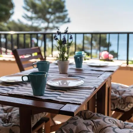 公寓 Seahomes Vacations - Cala Banys 滨海略雷特